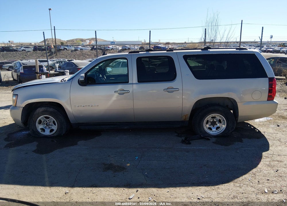 2007 CHEVROLET SUBURBAN 1500 LT VIN: 1GNFK16337J171672