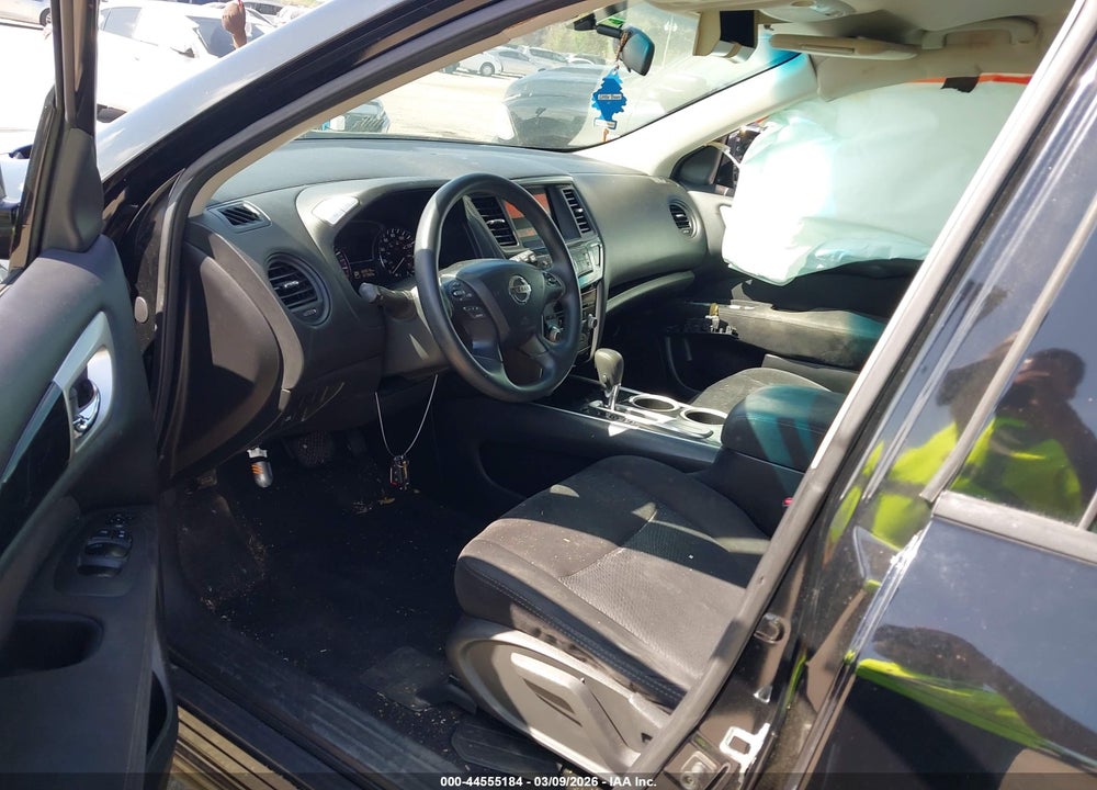 2014 NISSAN PATHFINDER S VIN: 5N1AR2MN6EC672528