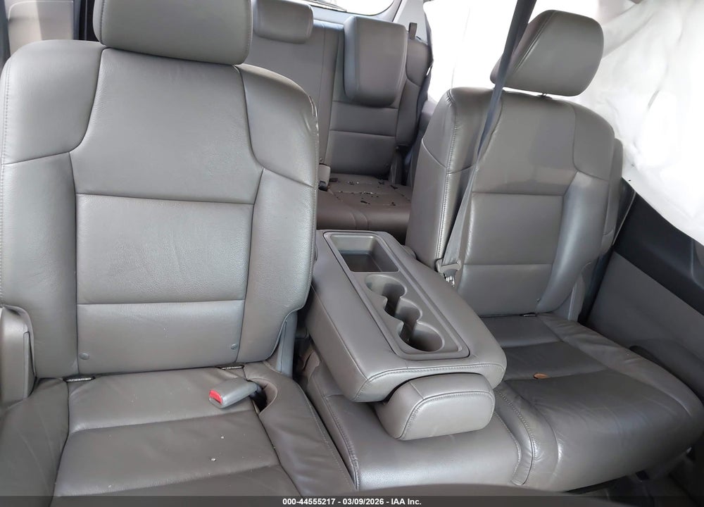 2016 HONDA ODYSSEY EX-L VIN: 5FNRL5H64GB008280
