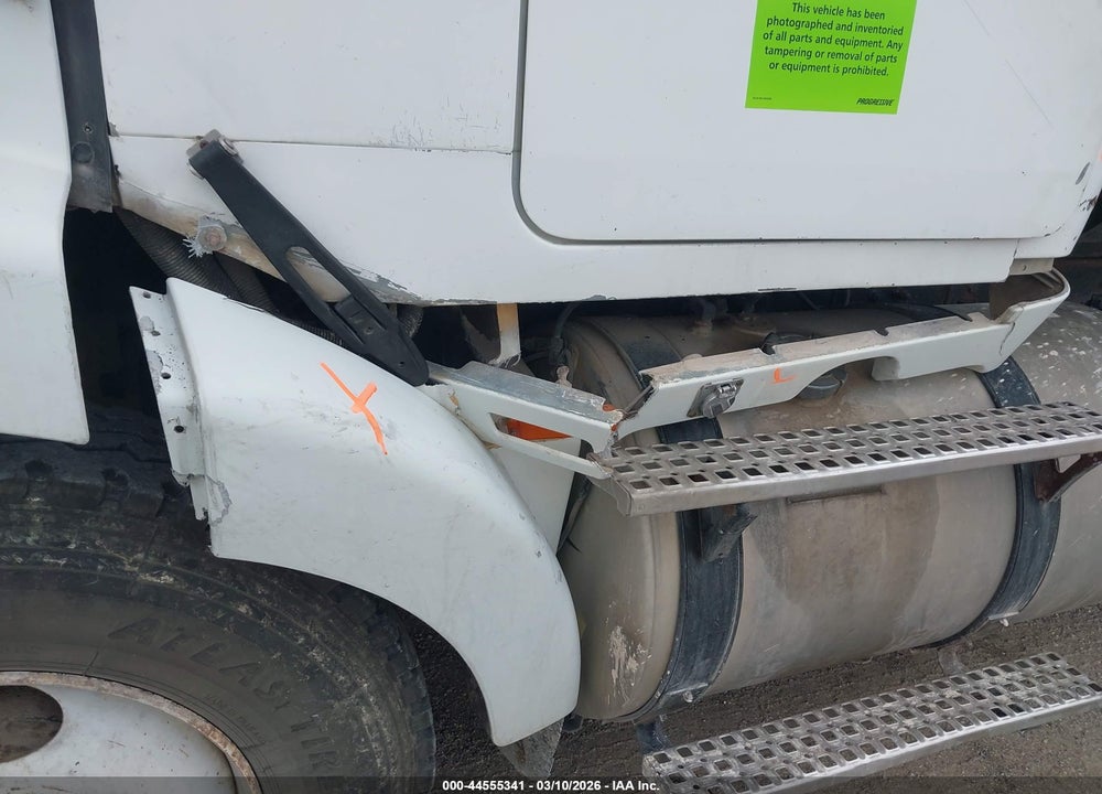 1995 WHITE/GMC AERO WCA VIN: 4V1VDBPF8SN690443