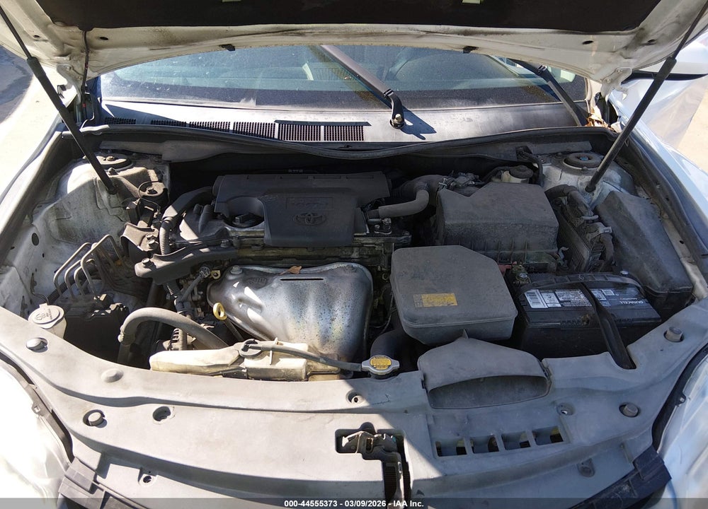 2015 TOYOTA CAMRY SE VIN: 4T1BF1FK5FU070578