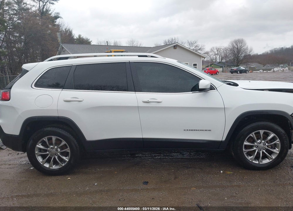 2019 JEEP CHEROKEE LATITUDE PLUS 4X4 VIN: 1C4PJMLB0KD237499