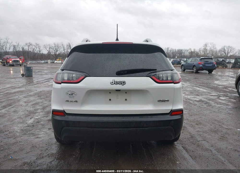 2019 JEEP CHEROKEE LATITUDE PLUS 4X4 VIN: 1C4PJMLB0KD237499