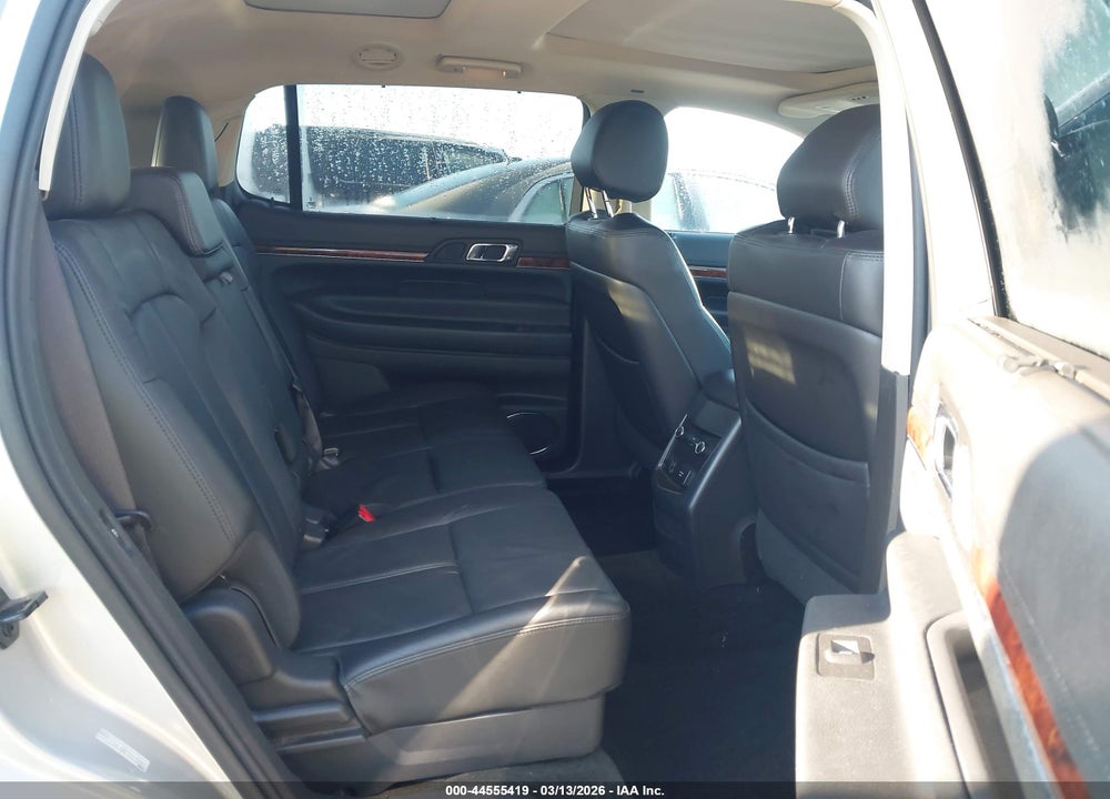 2016 LINCOLN MKT ECOBOOST VIN: 2LMHJ5ATXGBL01311