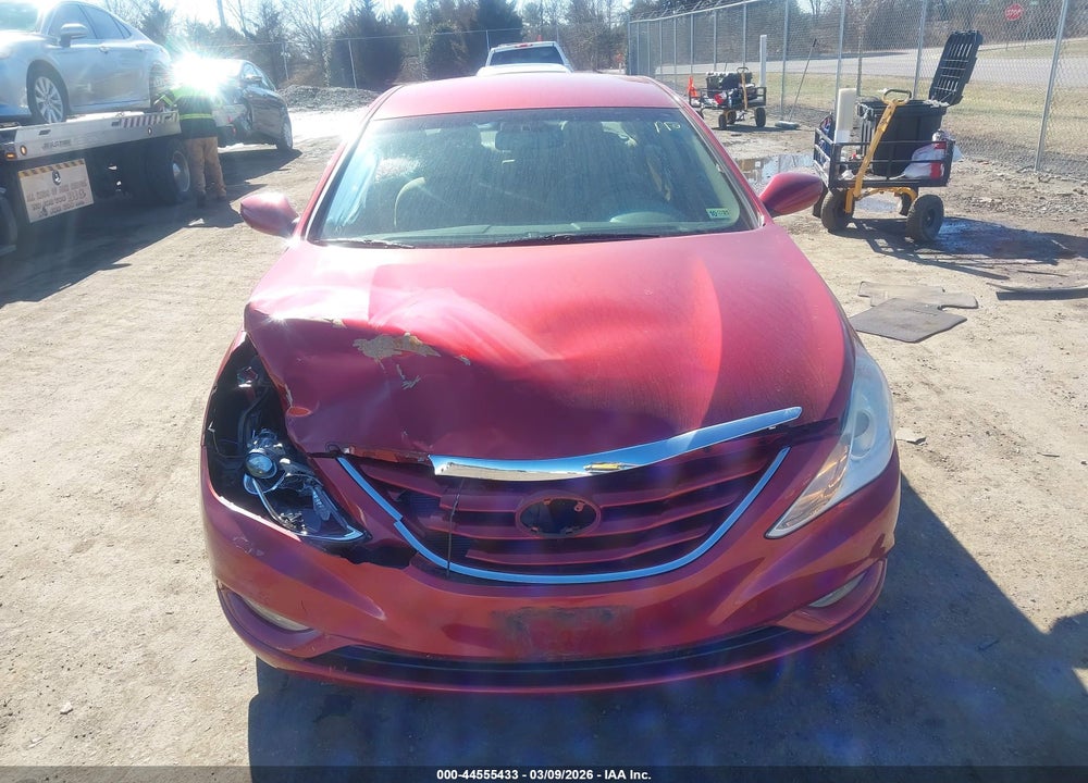 2013 HYUNDAI SONATA GLS VIN: 5NPEB4AC8DH740551