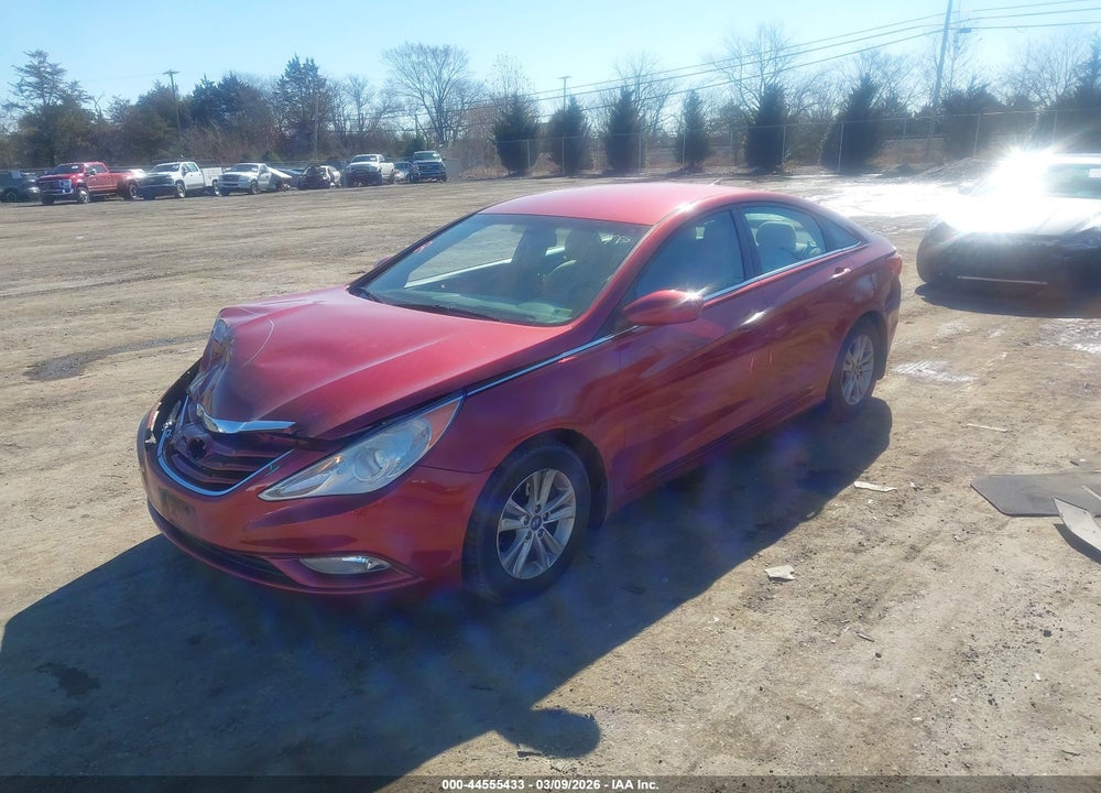 2013 HYUNDAI SONATA GLS VIN: 5NPEB4AC8DH740551