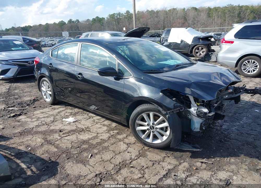 2017 KIA FORTE S VIN: 3KPFL4A7XHE160667
