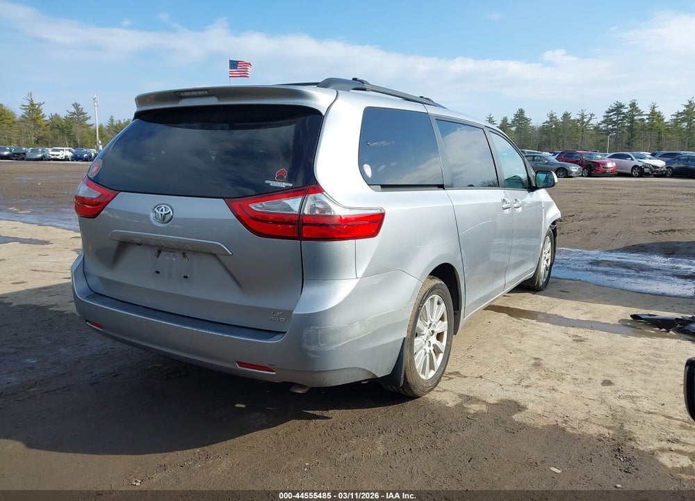 2017 TOYOTA SIENNA LE 7 PASSENGER VIN: 5TDJZ3DC1HS156993