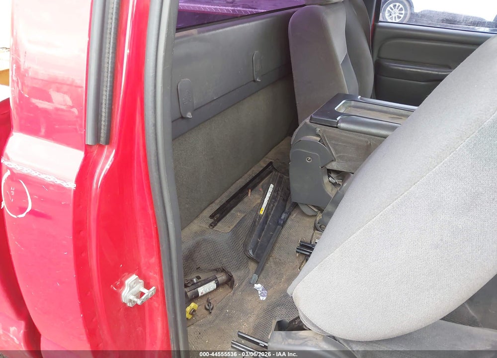2006 GMC SIERRA 1500 WORK TRUCK VIN: 3GTEC14X96G270875