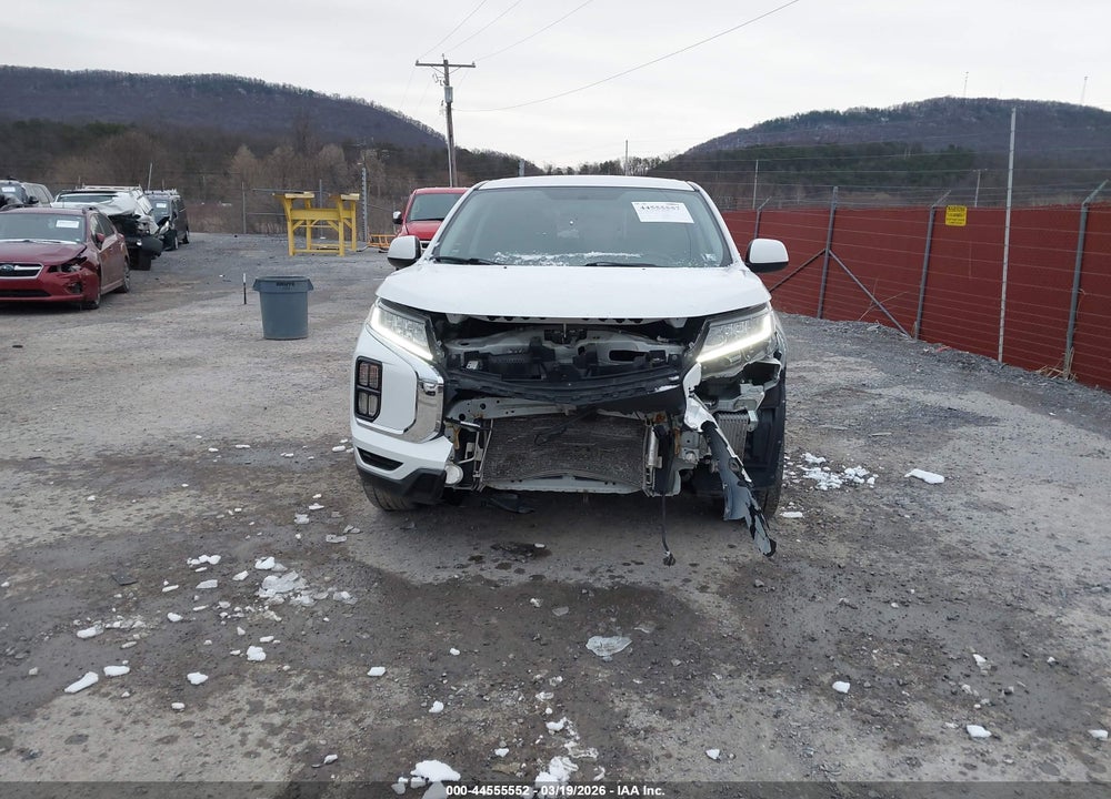 2020 MITSUBISHI OUTLANDER SPORT 2.0 ES AWC VIN: JA4AR3AU7LU015521