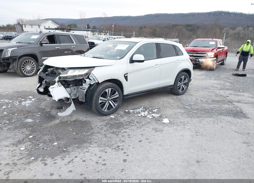2020 MITSUBISHI OUTLANDER SPORT 2.0 ES AWC VIN: JA4AR3AU7LU015521