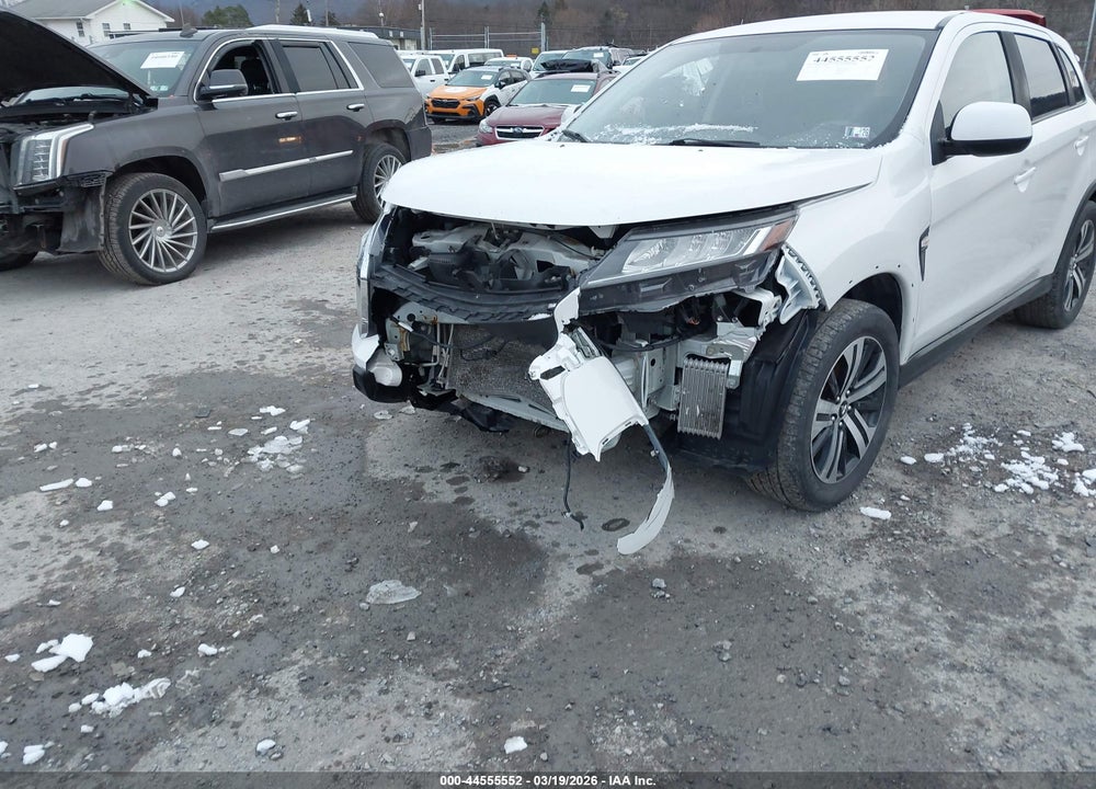 2020 MITSUBISHI OUTLANDER SPORT 2.0 ES AWC VIN: JA4AR3AU7LU015521