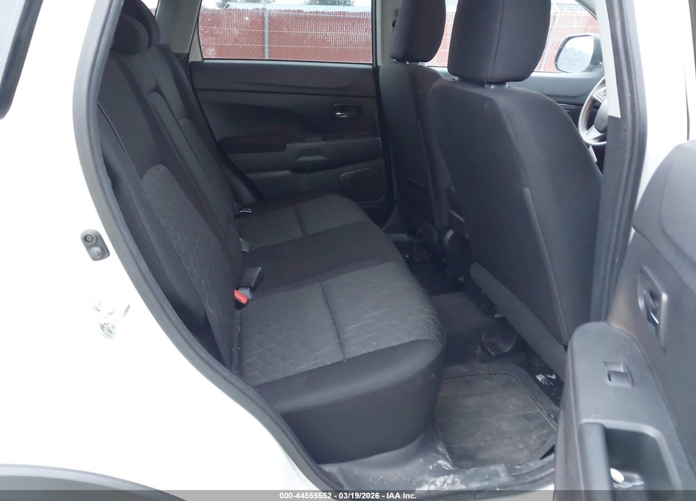 2020 MITSUBISHI OUTLANDER SPORT 2.0 ES AWC VIN: JA4AR3AU7LU015521