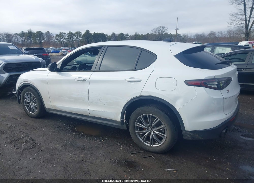 2024 ALFA ROMEO STELVIO SPRINT AWD VIN: ZASPAKAN4R7D71109