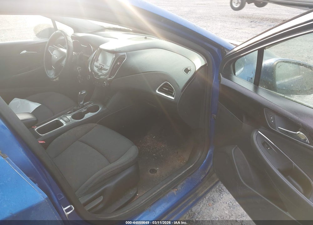 2016 CHEVROLET CRUZE LT AUTO VIN: 1G1BE5SM8G7244951