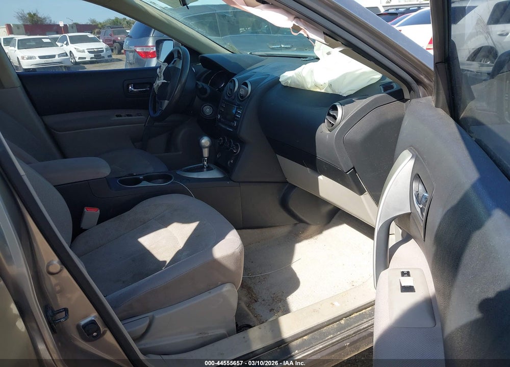 2013 NISSAN ROGUE S VIN: JN8AS5MT6DW513907