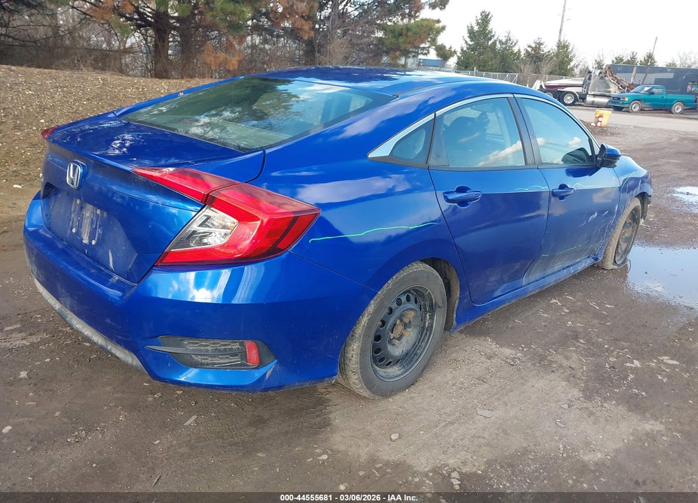 2018 HONDA CIVIC VIN: 19XFC2F53JE035012