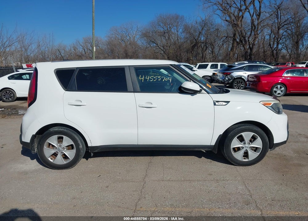 2015 KIA SOUL VIN: KNDJN2A23F7206463