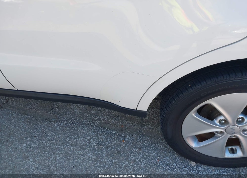 2015 KIA SOUL VIN: KNDJN2A23F7206463
