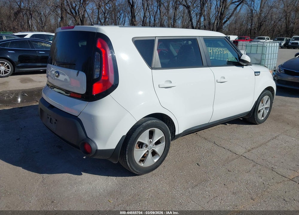 2015 KIA SOUL VIN: KNDJN2A23F7206463