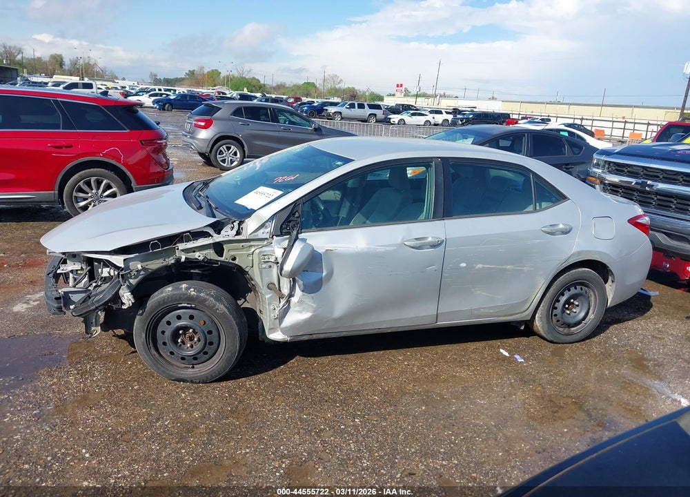 2015 TOYOTA COROLLA LE VIN: 2T1BURHE5FC237261
