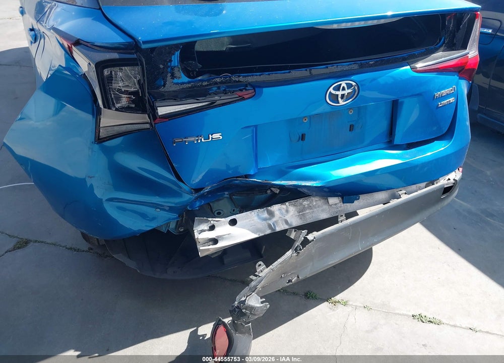 2019 TOYOTA PRIUS LIMITED VIN: JTDKARFU1K3073724