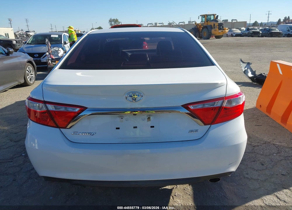 2017 TOYOTA CAMRY SE VIN: 4T1BF1FKXHU759518