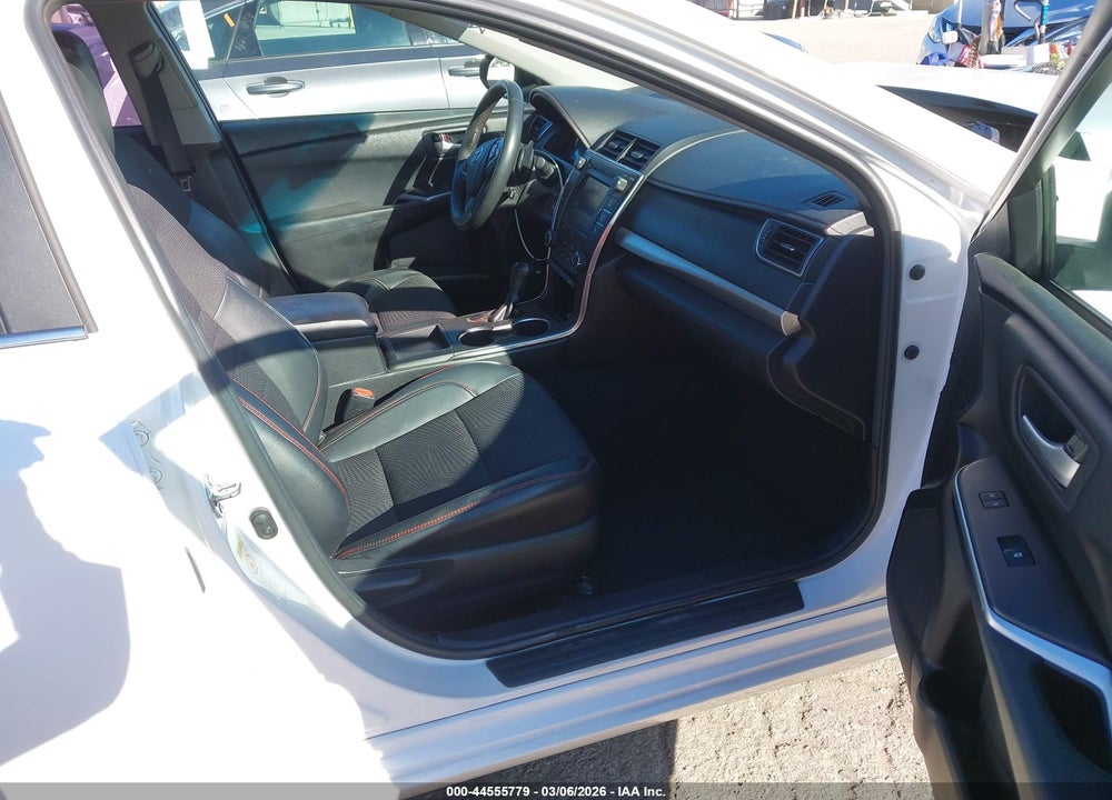 2017 TOYOTA CAMRY SE VIN: 4T1BF1FKXHU759518