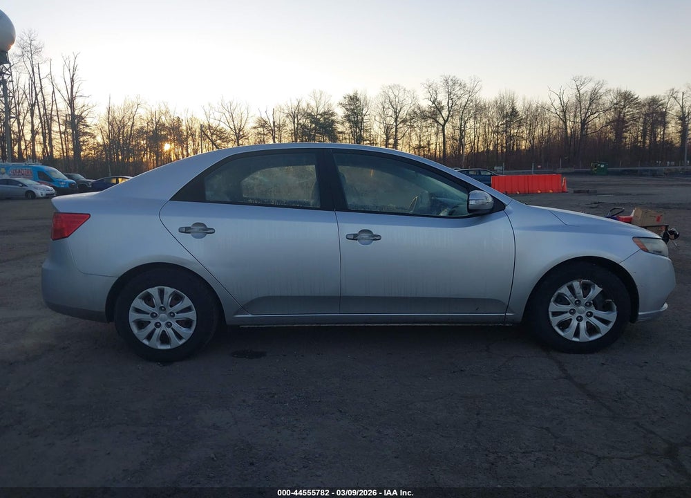 2010 KIA FORTE EX VIN: KNAFU4A2XA5297589