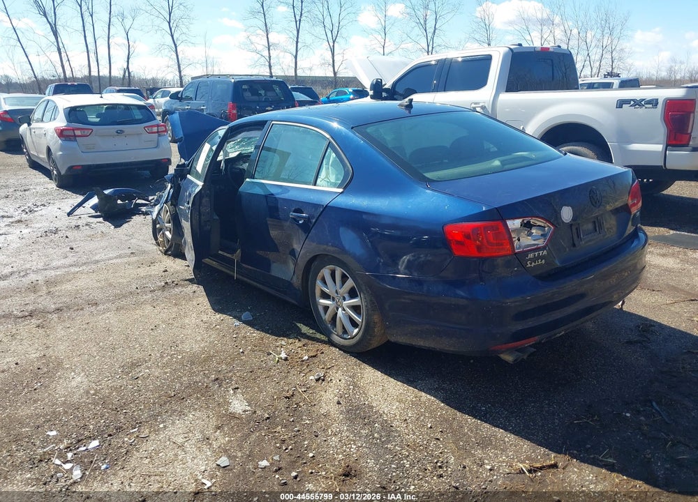 2014 VOLKSWAGEN JETTA 1.8T SE VIN: 3VWD17AJ9EM422512