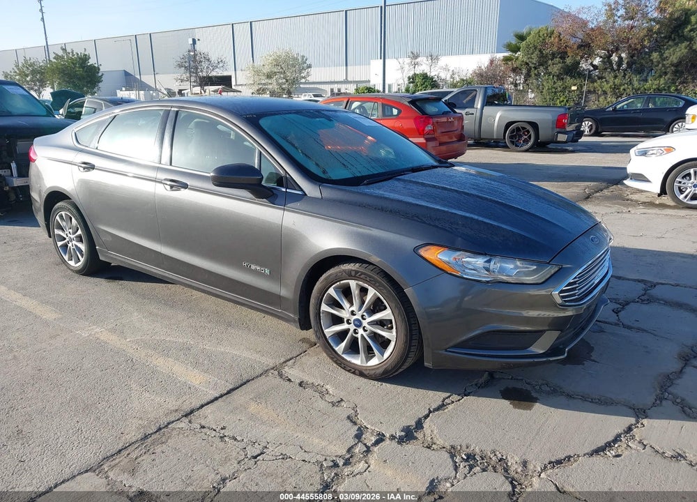 2017 FORD FUSION HYBRID SE VIN: 3FA6P0LU7HR374773