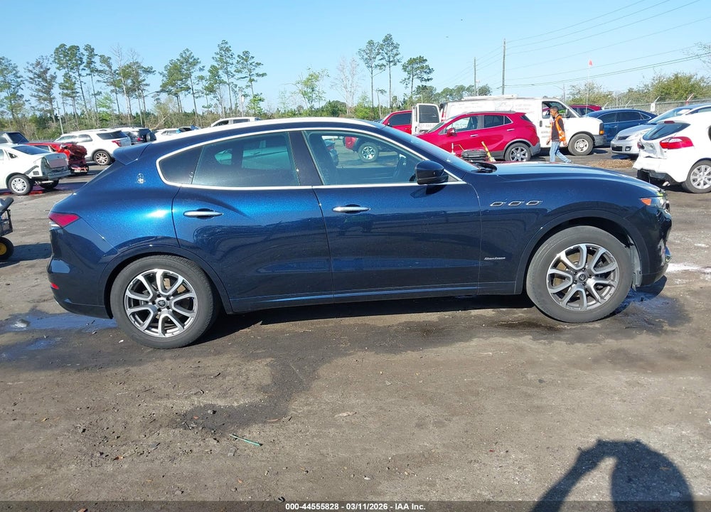 2021 MASERATI LEVANTE GRANLUSSO VIN: ZN661XUL8MX357507