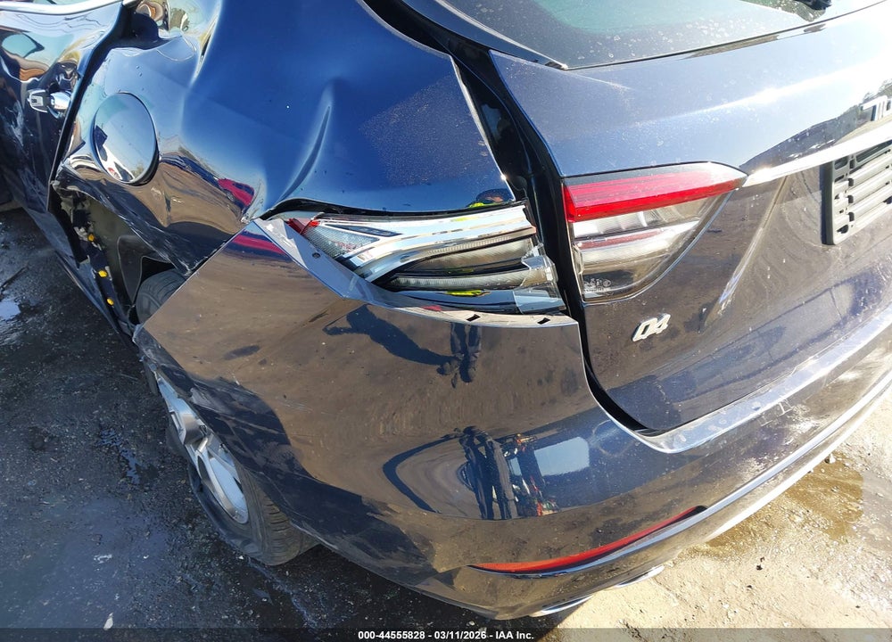 2021 MASERATI LEVANTE GRANLUSSO VIN: ZN661XUL8MX357507