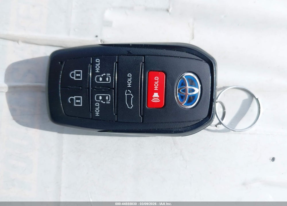 2024 TOYOTA SIENNA PLATINUM VIN: 5TDESKFC0RS143358