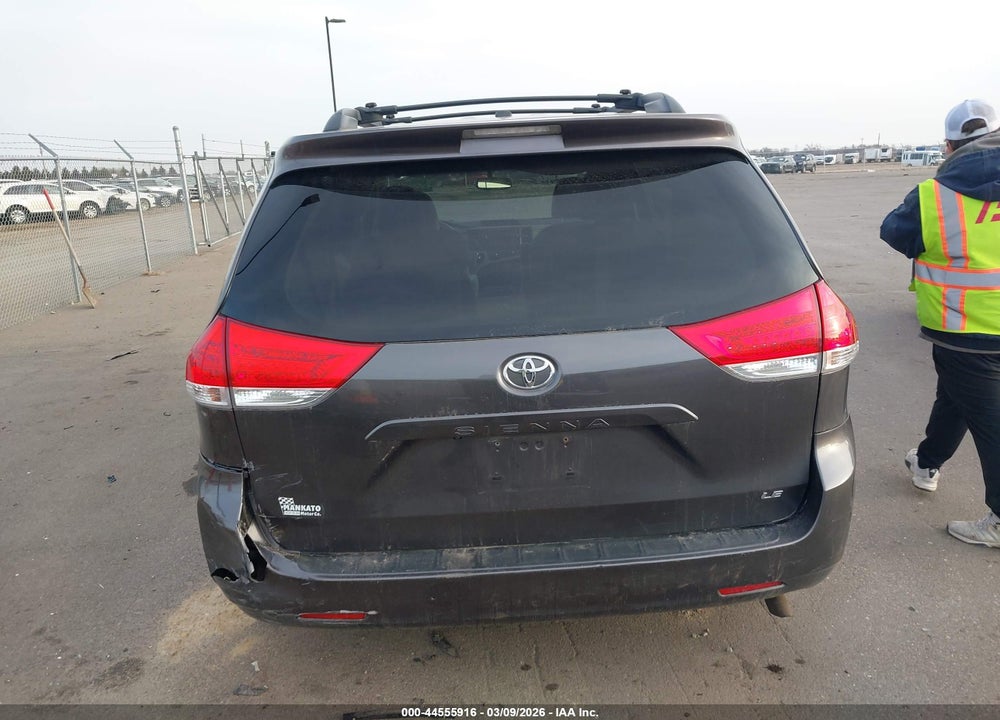 2012 TOYOTA SIENNA LE V6 8 PASSENGER VIN: 5TDKK3DC9CS229142