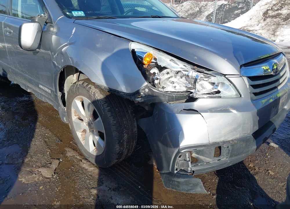 2010 SUBARU OUTBACK 2.5I PREMIUM VIN: 4S4BRBBC7A3355020