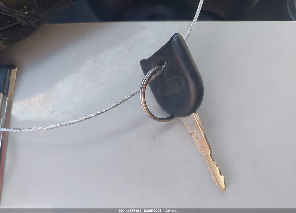 2006 FORD FOCUS ZX4 VIN: 1FAFP34N86W187934