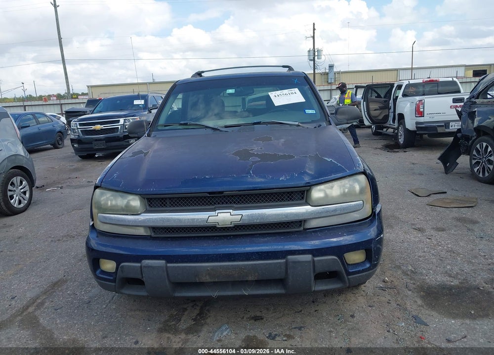 2002 CHEVROLET TRAILBLAZER LT VIN: 1GNDS13S822462223