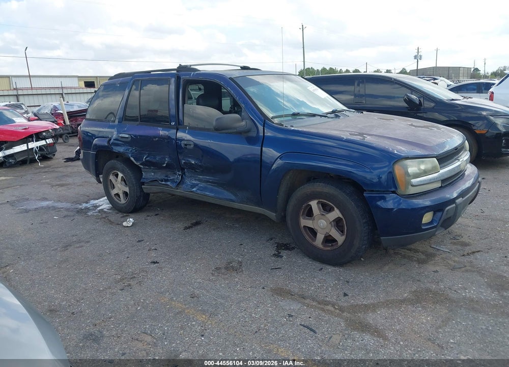 2002 CHEVROLET TRAILBLAZER LT VIN: 1GNDS13S822462223