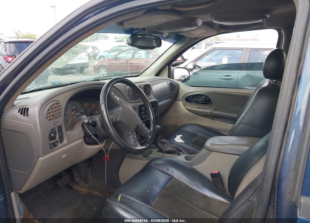 2002 CHEVROLET TRAILBLAZER LT VIN: 1GNDS13S822462223