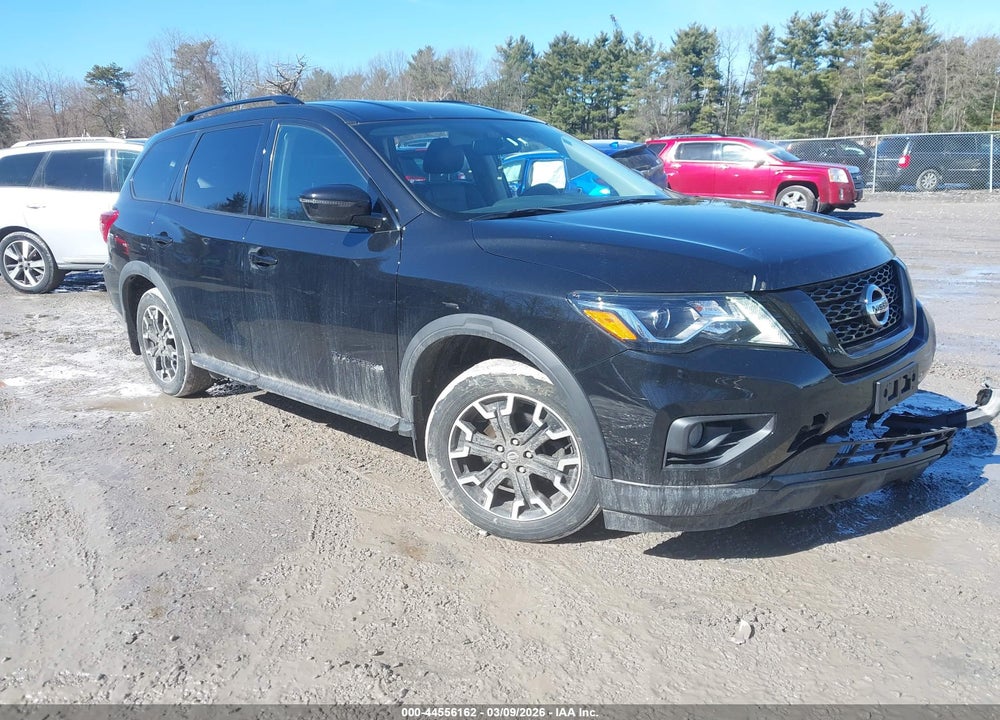 2020 NISSAN PATHFINDER SV 4WD VIN: 5N1DR2BM3LC588185