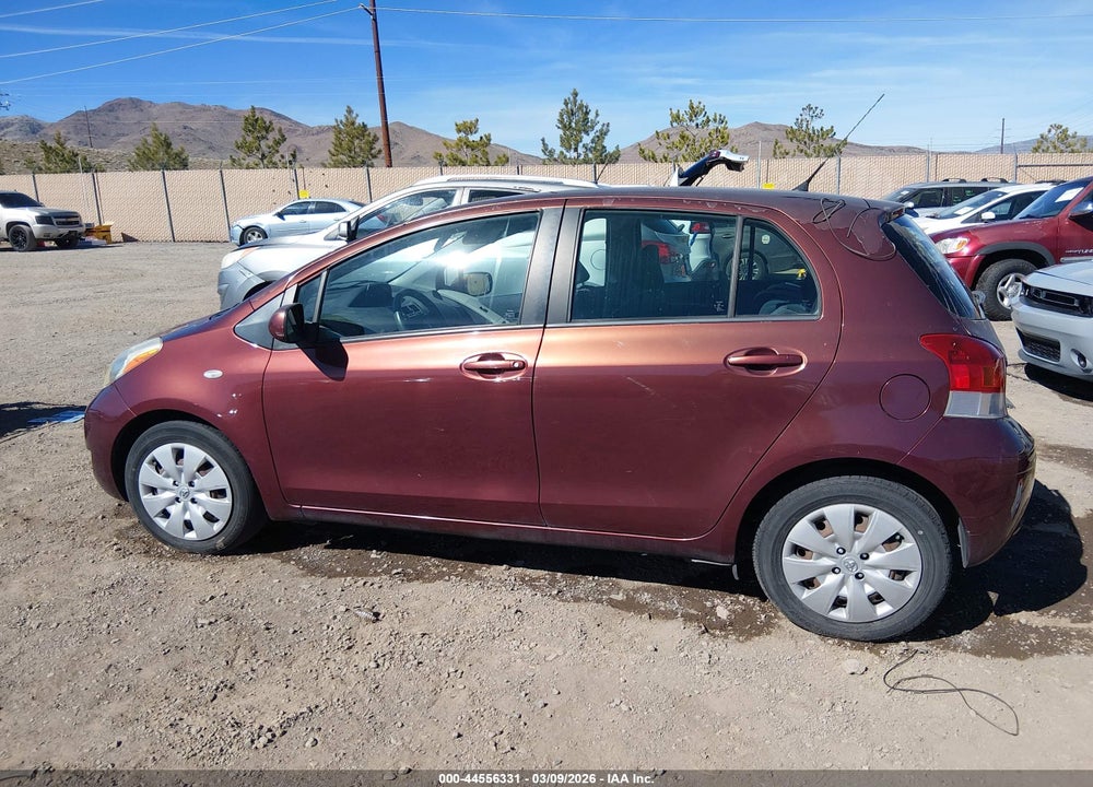 2009 TOYOTA YARIS VIN: JTDKT903095222262