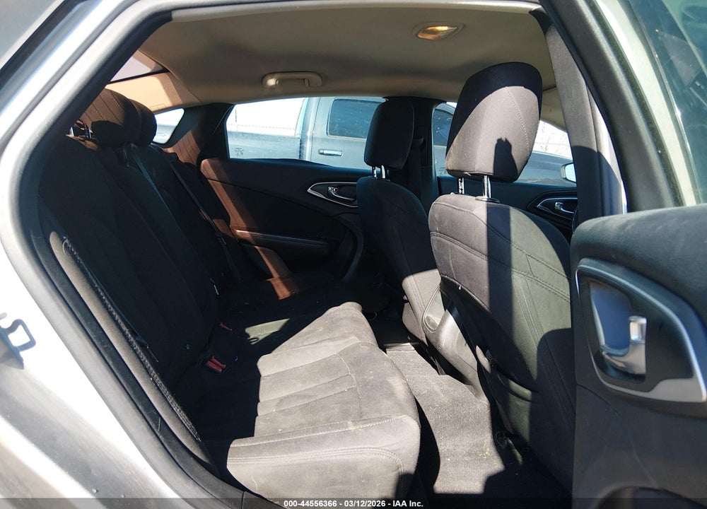 2015 CHRYSLER 200 LIMITED VIN: 1C3CCCAB4FN576213