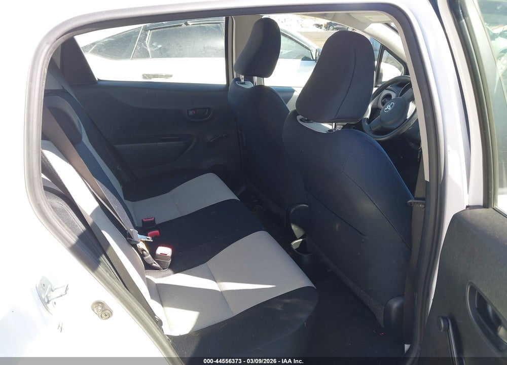 2012 TOYOTA YARIS L VIN: JTDKTUD30CD538156
