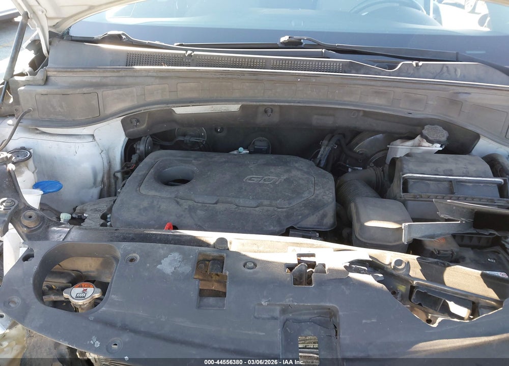 2018 HYUNDAI SANTA FE SPORT 2.4L VIN: 5XYZU3LB3JG571049