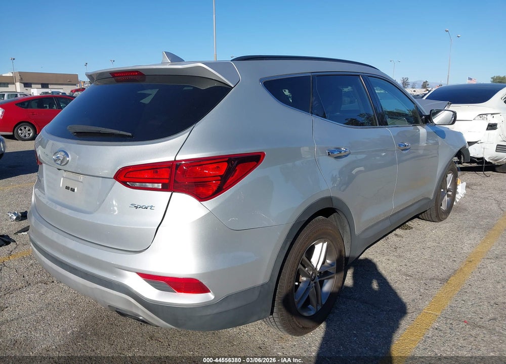 2018 HYUNDAI SANTA FE SPORT 2.4L VIN: 5XYZU3LB3JG571049