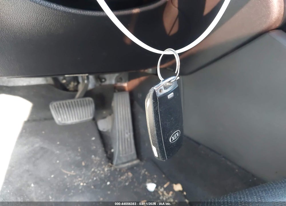 2020 KIA OPTIMA VIN: 5XXGT4L35LG432797