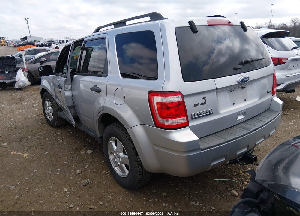 2011 FORD ESCAPE XLT VIN: 1FMCU9DGXBKB53792