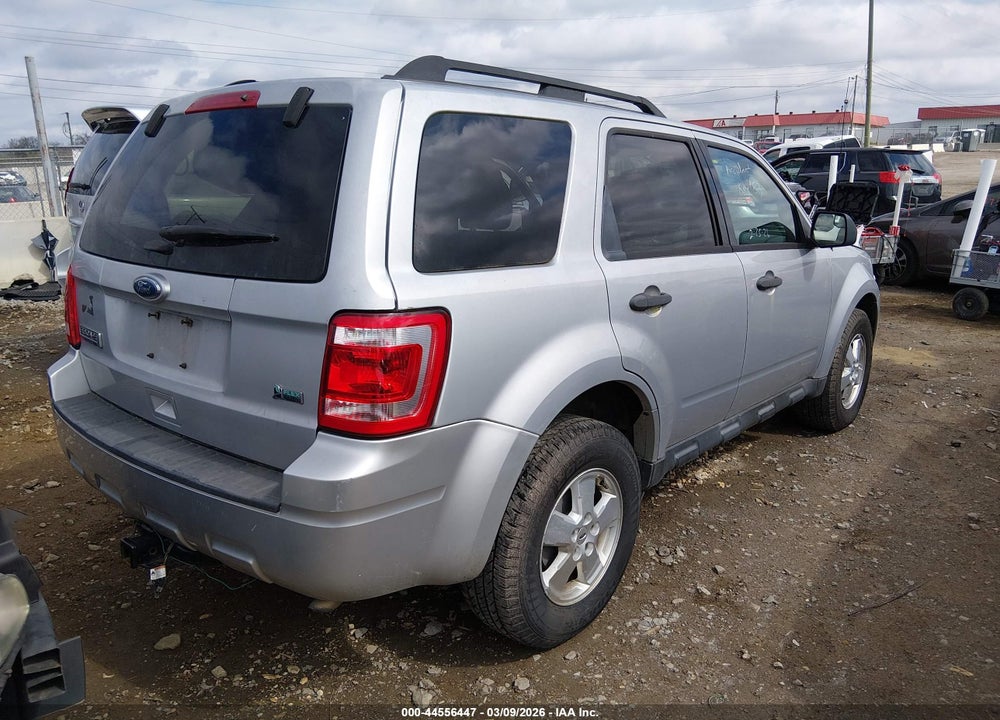 2011 FORD ESCAPE XLT VIN: 1FMCU9DGXBKB53792