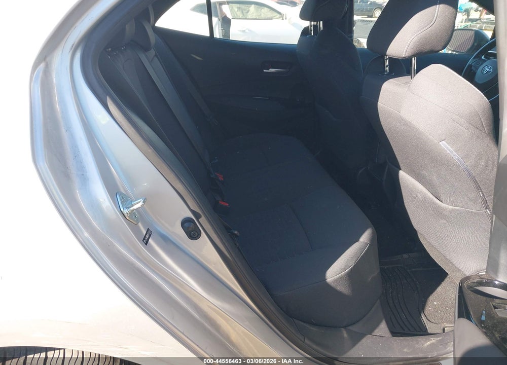 2019 TOYOTA COROLLA SE VIN: JTNK4RBE4K3043635